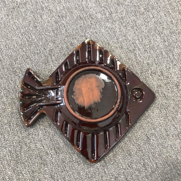 Vintage Ceramic Fish Ashtray Green Brown Glaze Mid Century Modern Home Decor - Picture 5 of 5